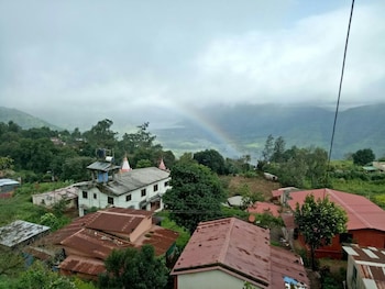 Hotel Valley View Residency,,2 star