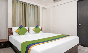 treebo diamond residency ddpk inn