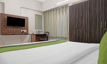 treebo diamond residency ddpk inn