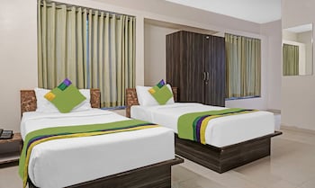 treebo diamond residency ddpk inn
