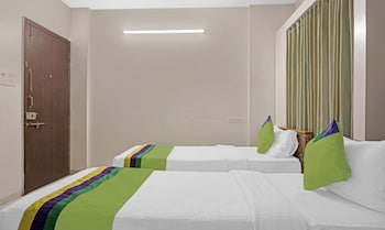 treebo diamond residency ddpk inn