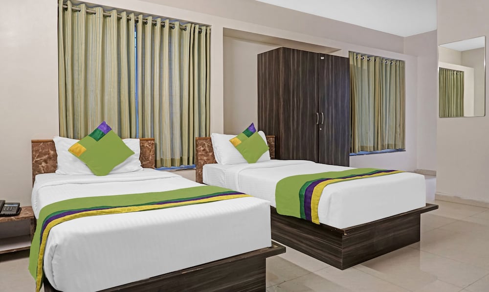 treebo diamond residency ddpk inn