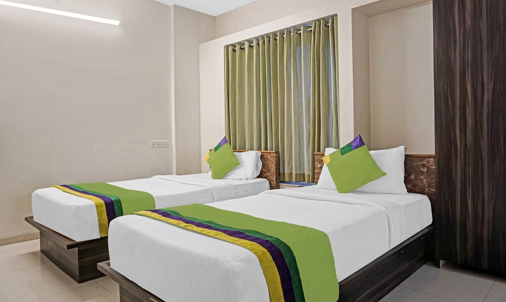 treebo diamond residency ddpk inn