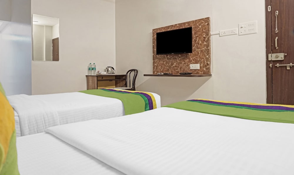 treebo diamond residency ddpk inn