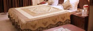 hotel atithi palace