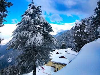 hotel himdhara