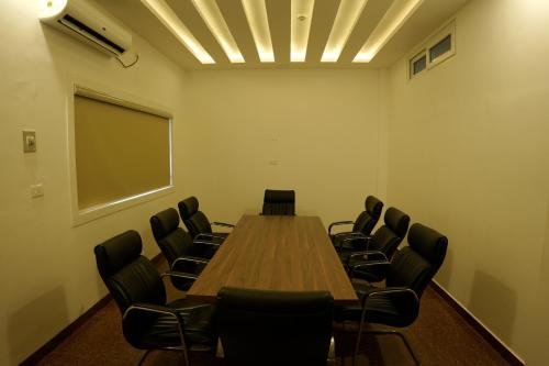 hotel kairali