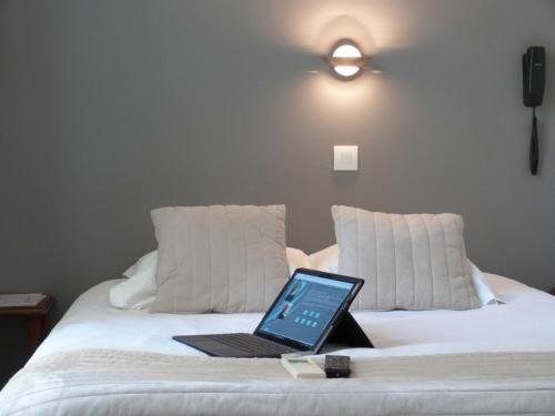 Hotel Kairali,,3 star