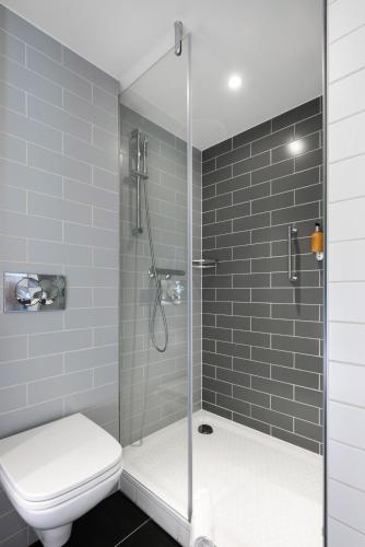 holiday inn express rouen centre rive gauche