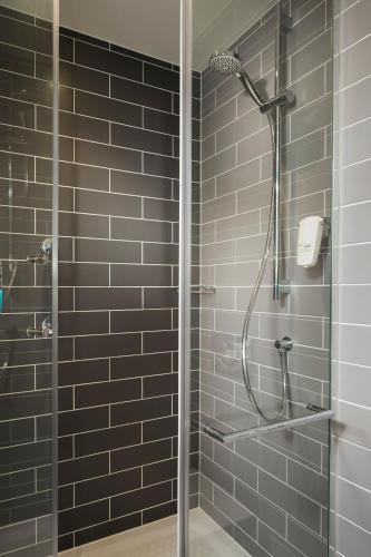 holiday inn express rouen centre rive gauche