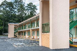Quality Inn Hinesville - Fort Stewart Area,Near James A Brown Park,3 star