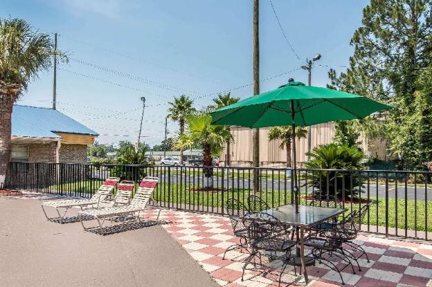 quality inn hinesville fort stewart area