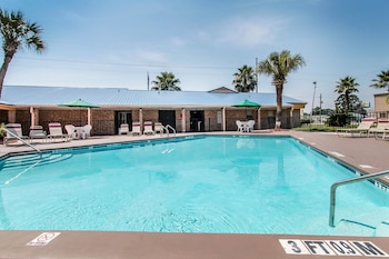 quality inn hinesville fort stewart area