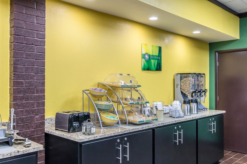 quality inn hinesville fort stewart area