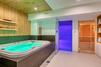 las hotel and spa