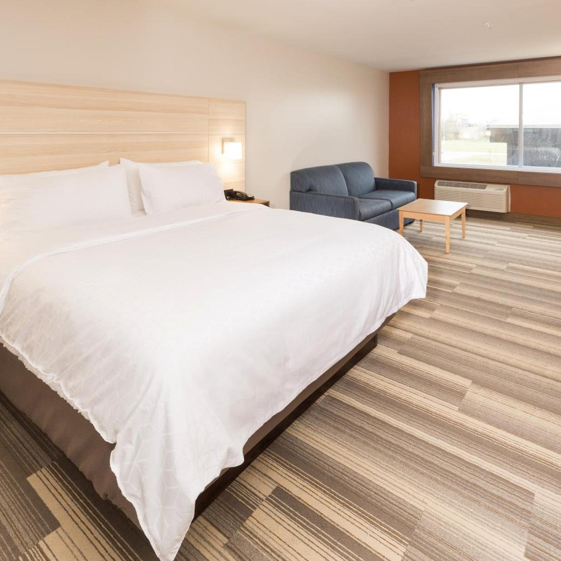 holiday inn express and suites auburn an ihg hotel