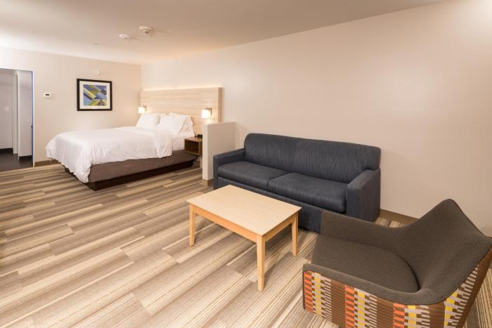 holiday inn express and suites auburn an ihg hotel