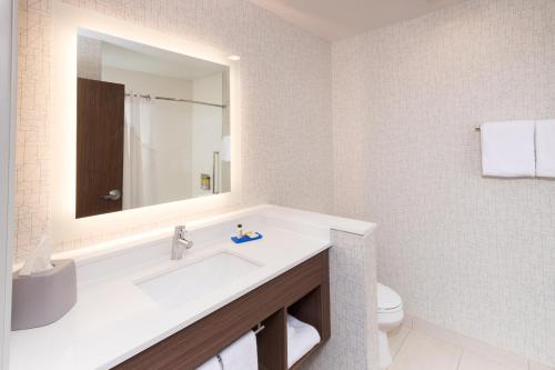 holiday inn express and suites auburn an ihg hotel