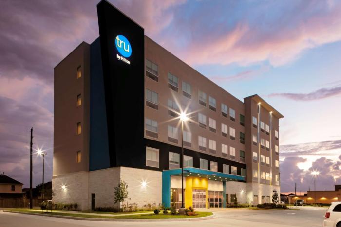 tru by hilton cypress houston