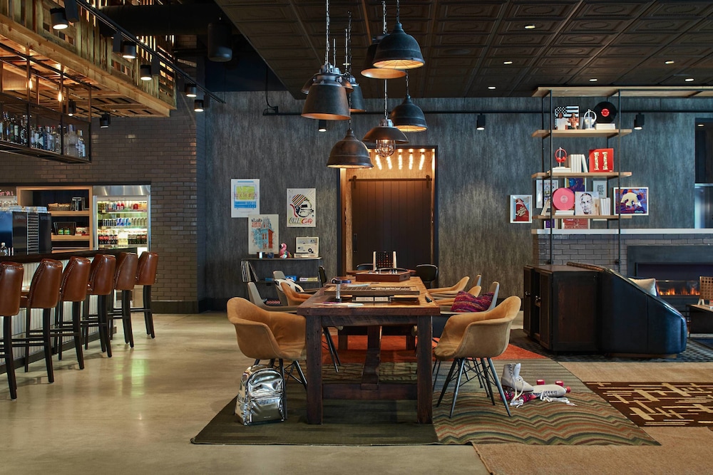 moxy atlanta midtown