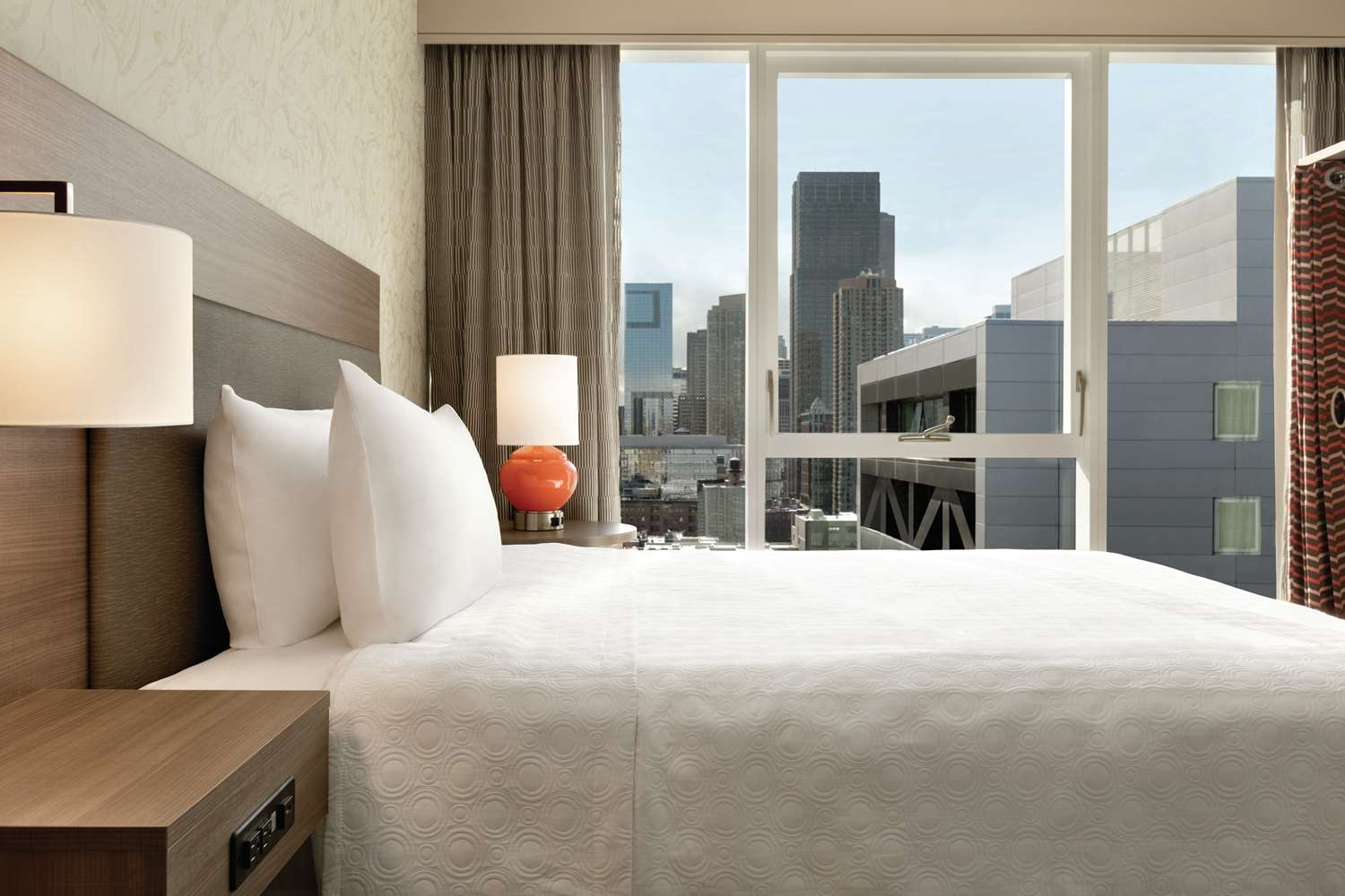 home2 suites by hilton chicago river north