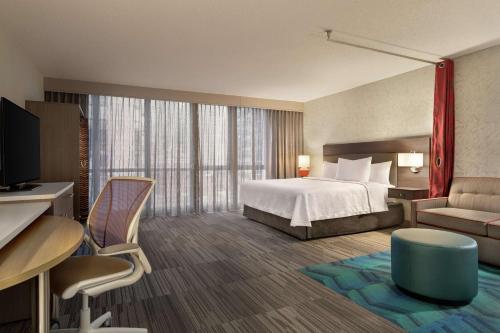 home2 suites by hilton chicago river north
