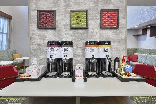 hampton inn and suites grandville grand rapids south