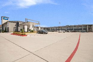 americas best value inn and suites northeast houston i 610