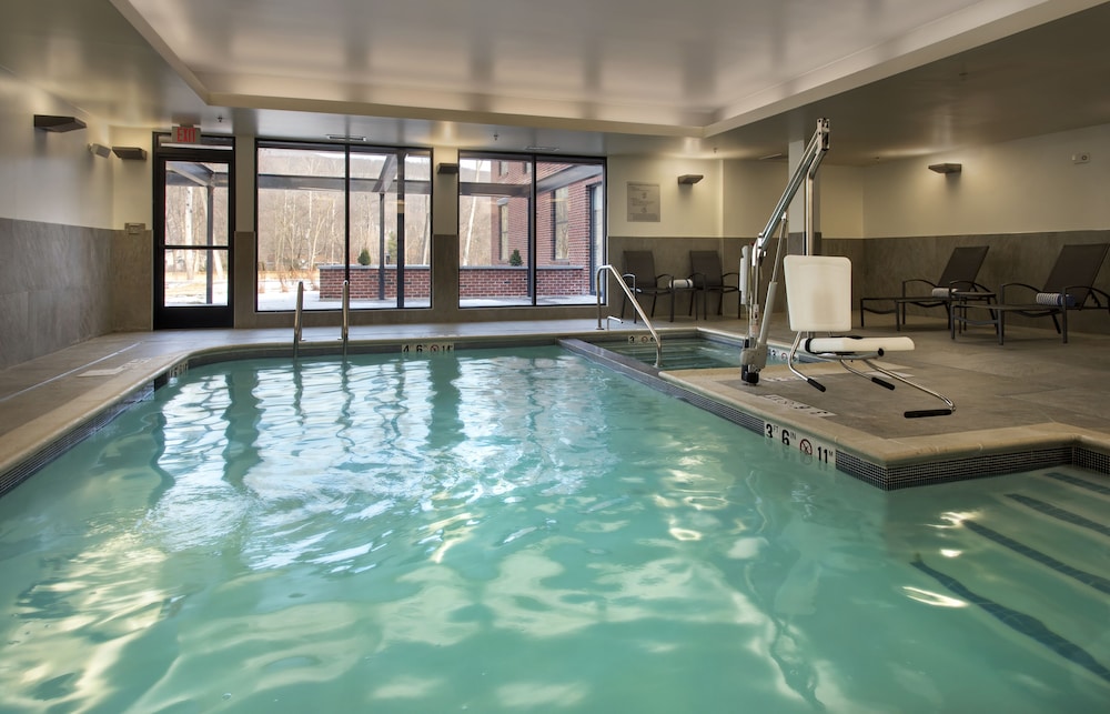 fairfield inn and suites by marriott williamstown