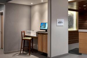fairfield inn and suites by marriott williamstown