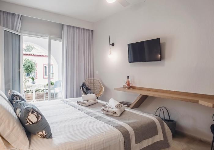 iliada beach hotel
