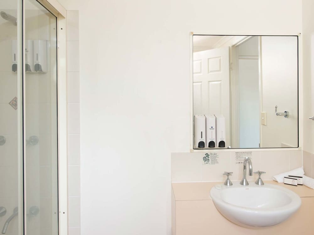 park regis anchorage