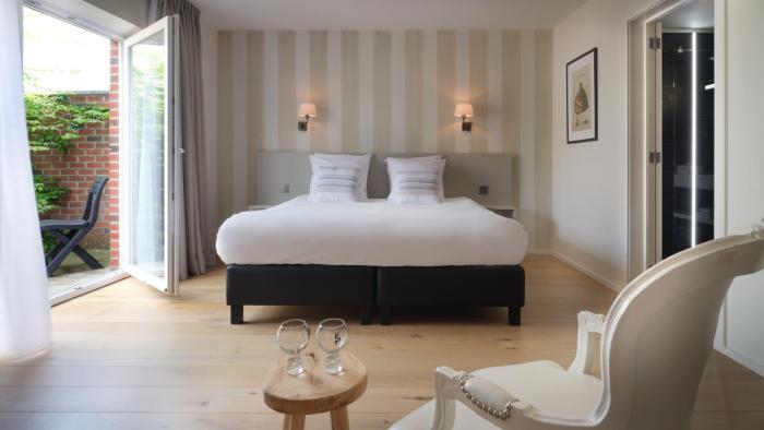 le 24 hotel