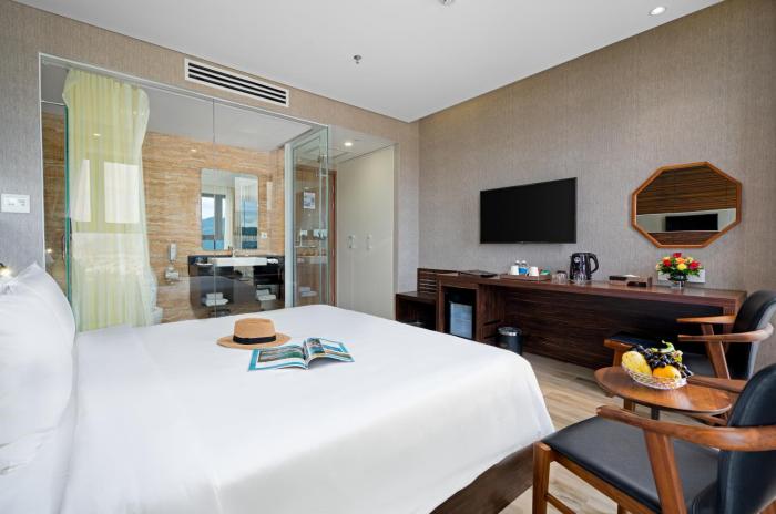 emerald bay nha trang hotel and spa