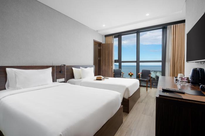 emerald bay nha trang hotel and spa