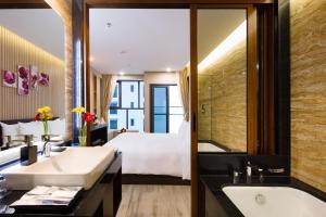 emerald bay nha trang hotel and spa