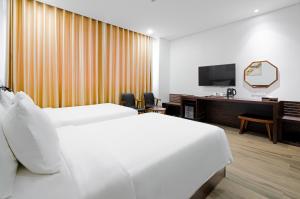 emerald bay nha trang hotel and spa