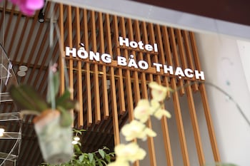 hong bao thach hotel
