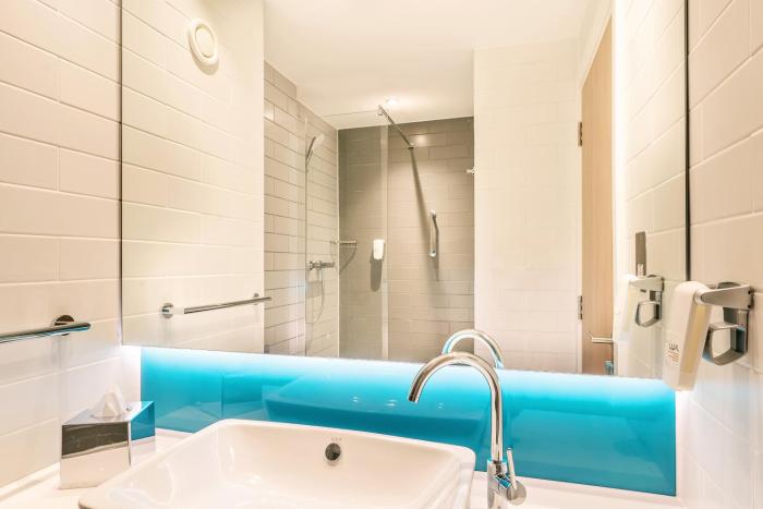 holiday inn express derry londonderry an ihg hotel
