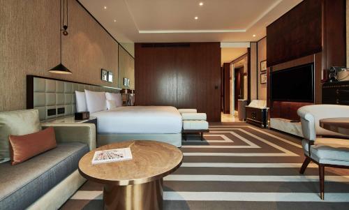 waldorf astoria dubai international financial centre