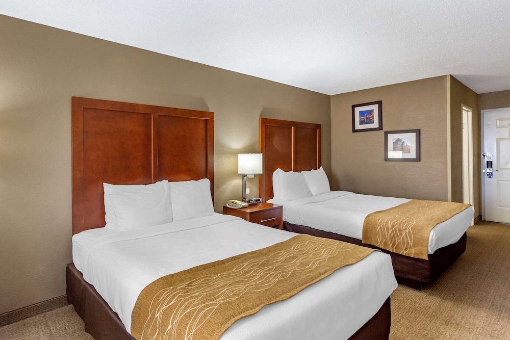 comfort inn gurnee near six flags