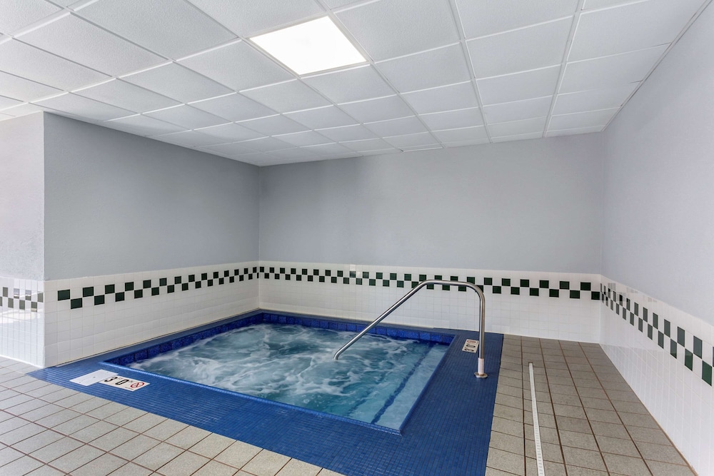comfort inn gurnee near six flags