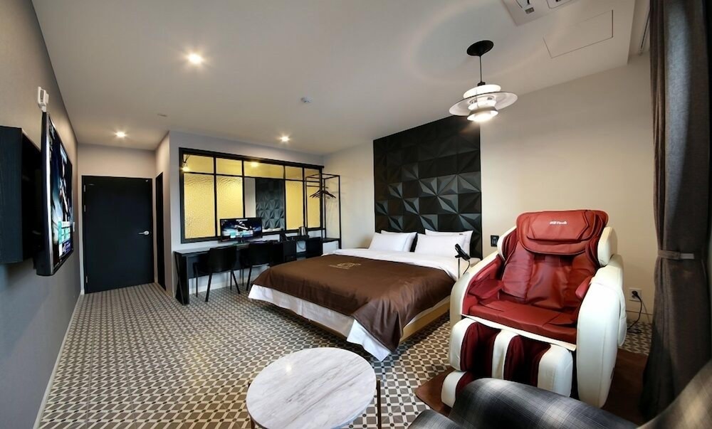 gimpo assem hotel