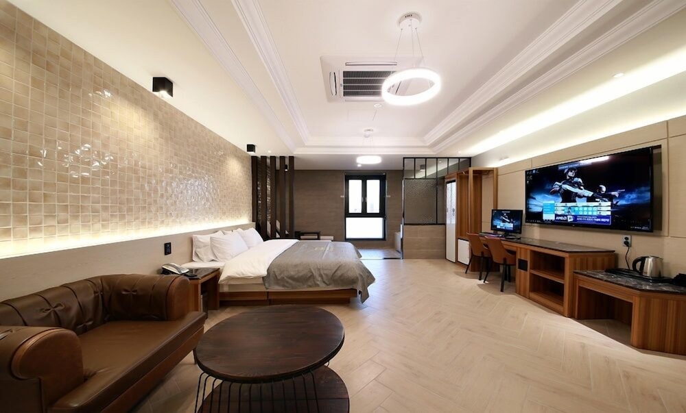 gimpo assem hotel
