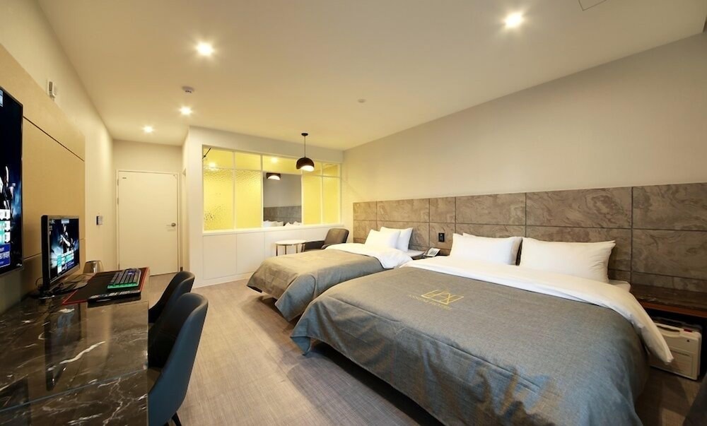gimpo assem hotel