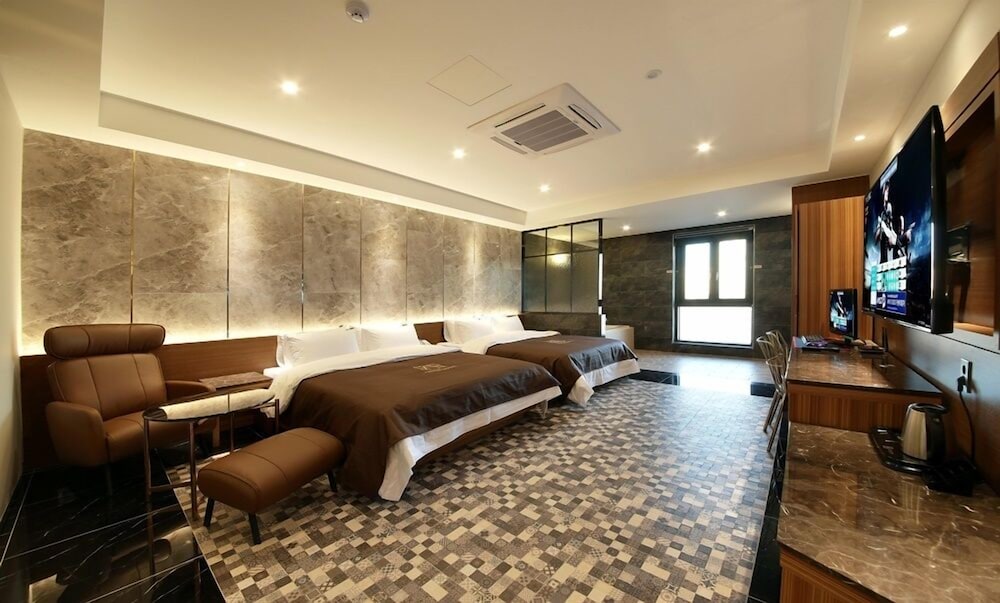 gimpo assem hotel