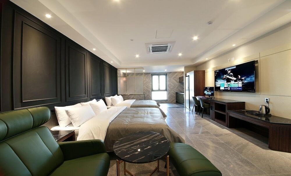gimpo assem hotel
