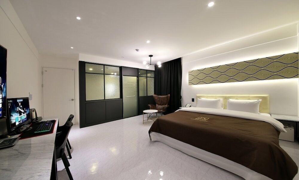 gimpo assem hotel