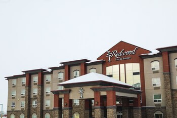 Redwood Inn & Suites - Grande Prairie,Grande Prairie>>Clairmont,3 star