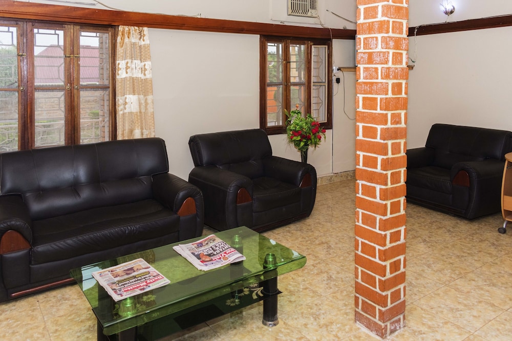 rwenzori international hotel